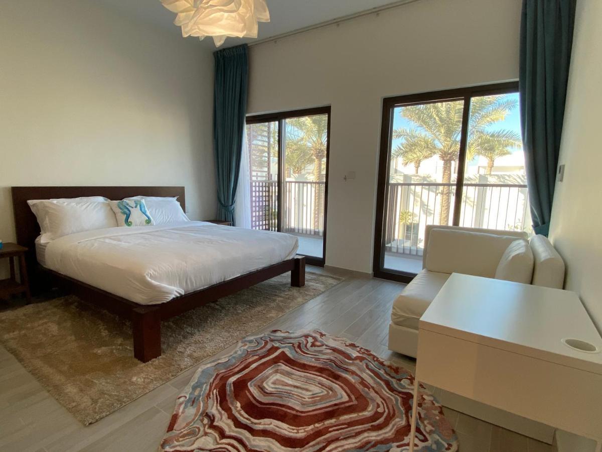 The White Villa Fujairah Eksteriør bilde
